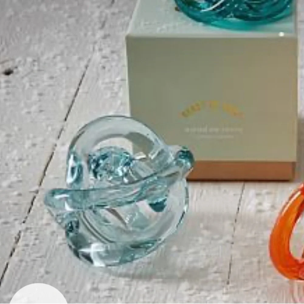 New West Elm Glass Knot - Picture 8 of 10